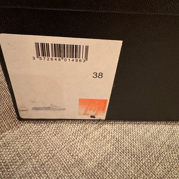 Chanel Pool Slide - Picture 4 of 5